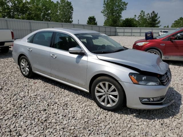 2013 Volkswagen Passat SEL