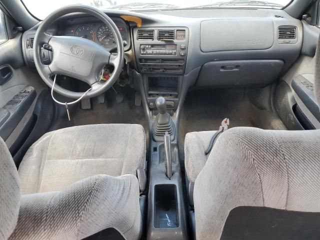 1995 Toyota Corolla LE