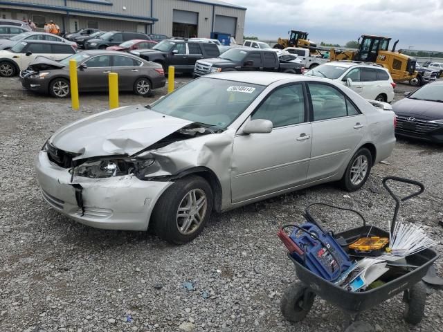 2004 Toyota Camry LE