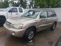Salvage cars for sale from Copart Bridgeton, MO: 2004 Toyota Highlander Base
