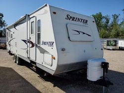 Salvage trucks for sale at Des Moines, IA auction: 2004 Keystone Sprinter