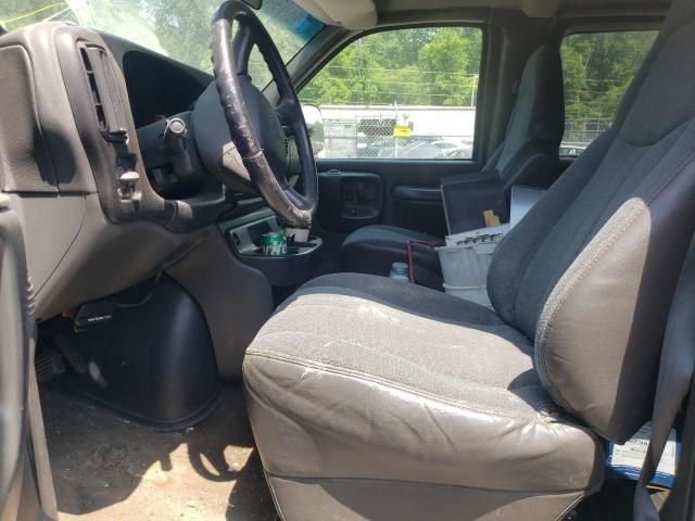 2002 Chevrolet Express G3500