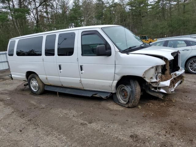 2013 Ford Econoline E350 Super Duty Wagon