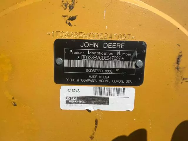 2013 John Deere 3300