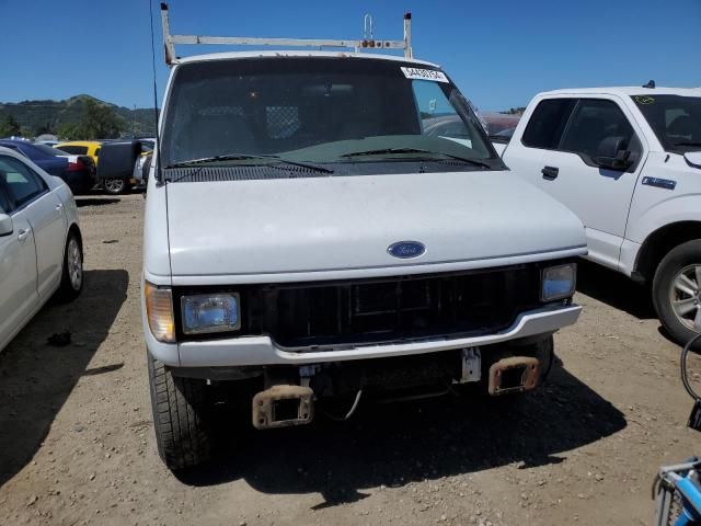 2001 Ford Econoline E150 Van