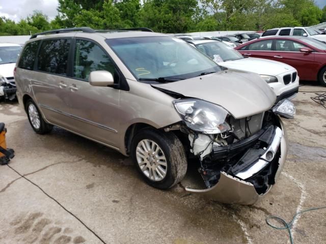 2007 Toyota Sienna XLE