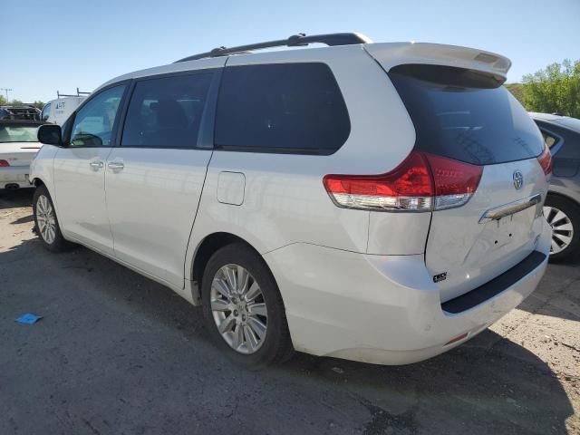 2011 Toyota Sienna XLE