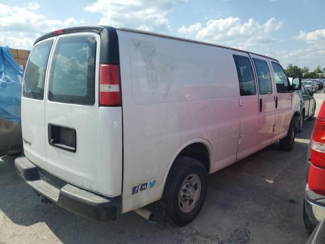 2017 Chevrolet Express G2500