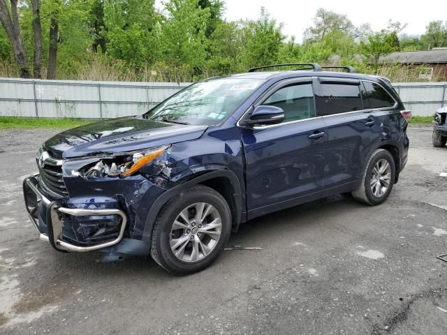 2016 Toyota Highlander LE