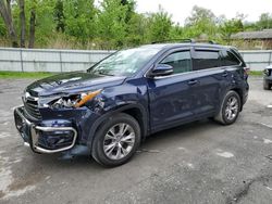 Toyota Highlander Vehiculos salvage en venta: 2016 Toyota Highlander LE