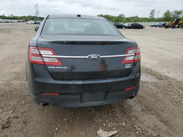 2013 Ford Taurus SEL