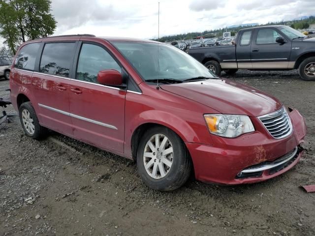 2016 Chrysler Town & Country Touring