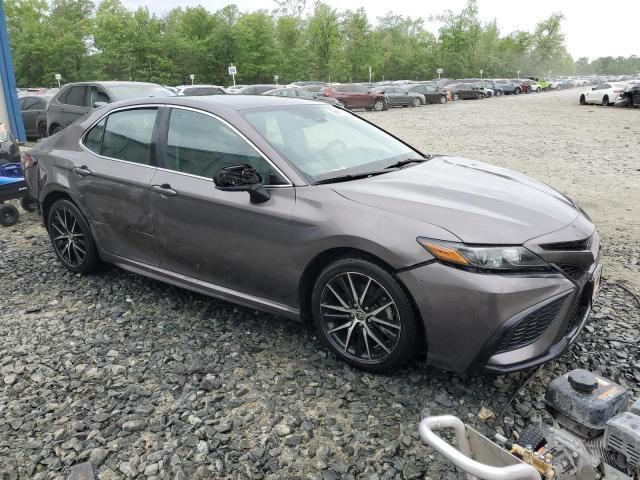 2021 Toyota Camry SE