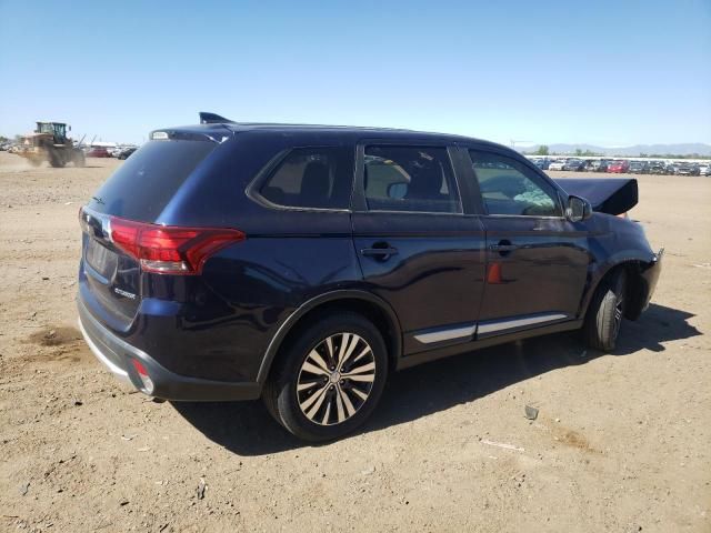 2017 Mitsubishi Outlander ES