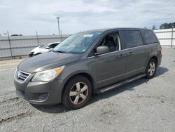 Salvage cars for sale from Copart Lumberton, NC: 2010 Volkswagen Routan SEL
