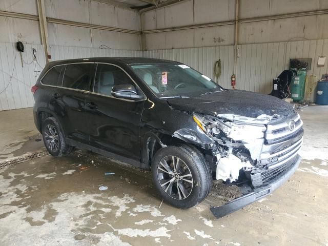 2019 Toyota Highlander LE