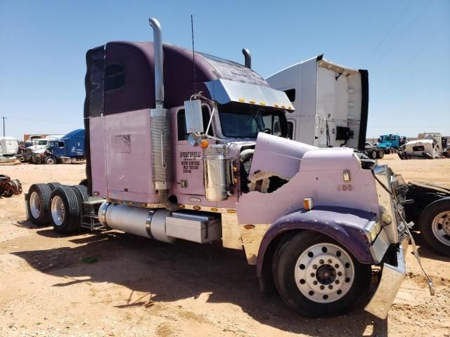 1998 Freightliner Conventional FLD120