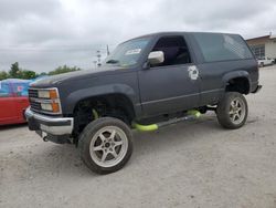 Buy Salvage Cars For Sale now at auction: 1993 GMC Yukon