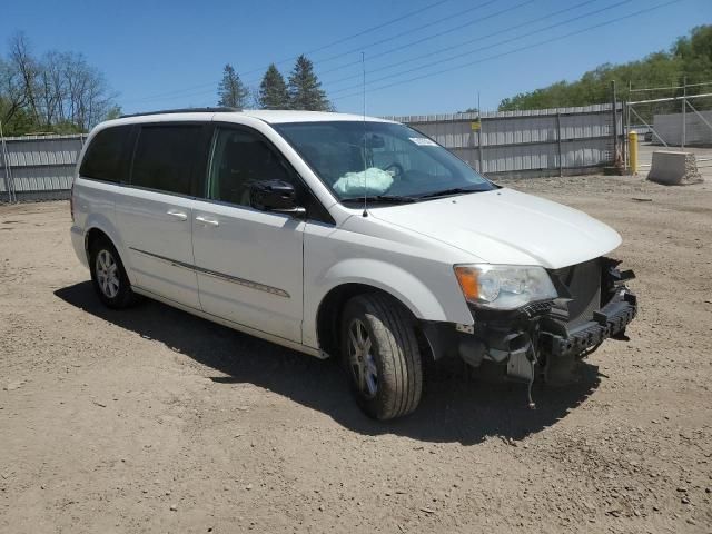 2012 Chrysler Town & Country Touring