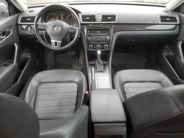 2012 Volkswagen Passat SE