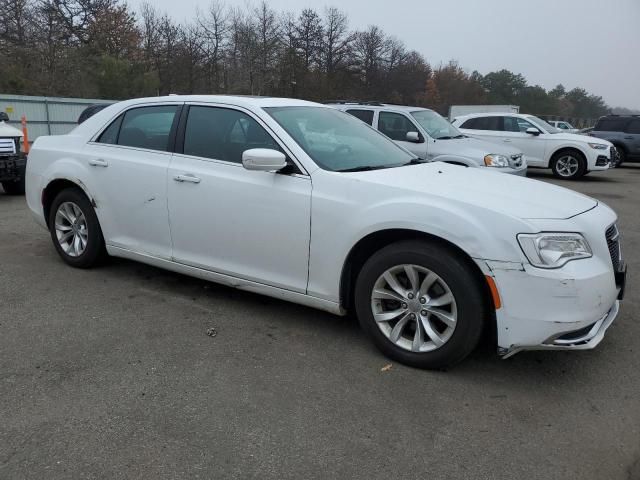 2016 Chrysler 300 Limited