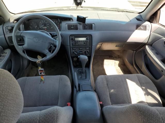 2000 Toyota Camry CE