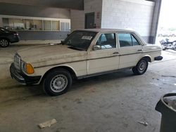 Carros salvage clásicos a la venta en subasta: 1985 Mercedes-Benz 300 DT