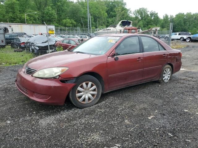 2005 Toyota Camry LE