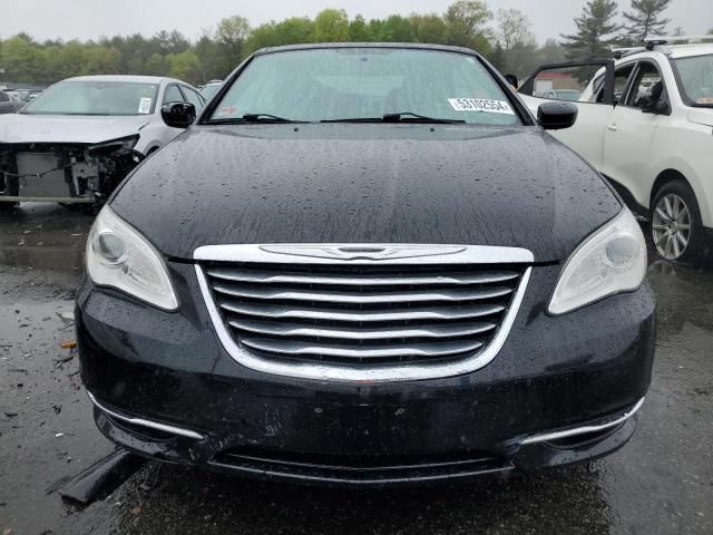 2012 Chrysler 200 Touring