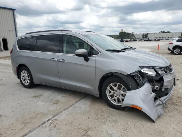 2020 Chrysler Voyager LXI