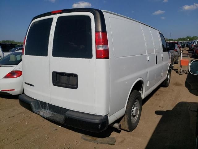 2017 Chevrolet Express G2500