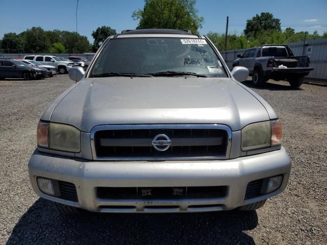 2002 Nissan Pathfinder LE