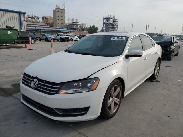 2013 Volkswagen Passat SE