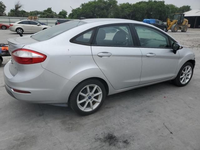 2015 Ford Fiesta SE