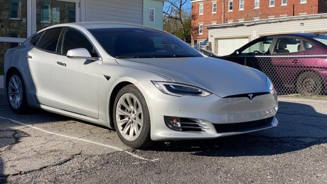 2017 Tesla Model S