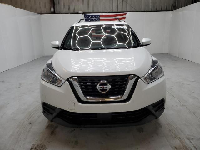 2020 Nissan Kicks SV