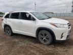 2017 Toyota Highlander LE