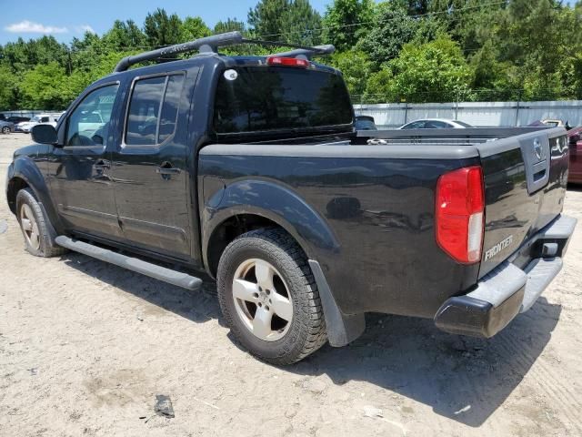 2005 Nissan Frontier Crew Cab LE