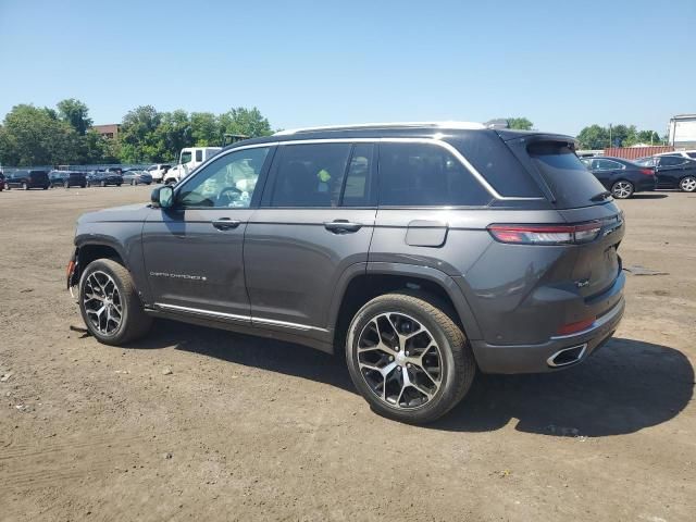 2022 Jeep Grand Cherokee Summit