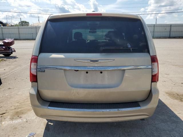 2014 Chrysler Town & Country Touring