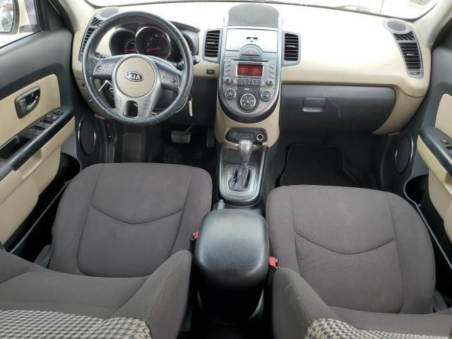 2011 KIA Soul +