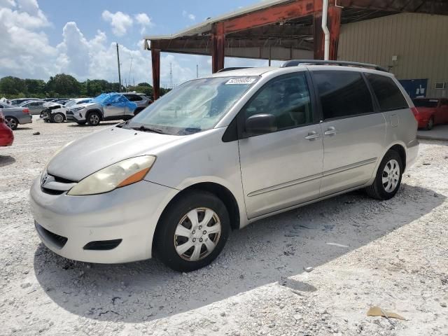 2007 Toyota Sienna CE