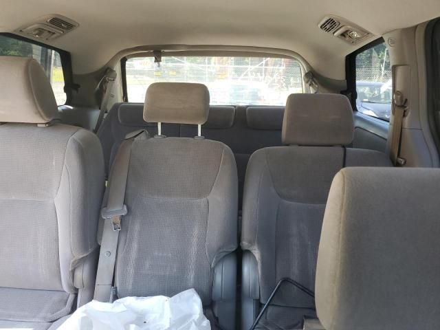 2004 Toyota Sienna CE