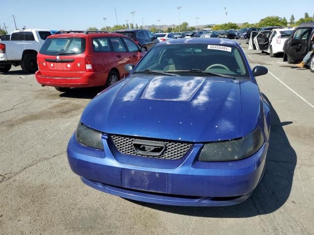 2004 Ford Mustang