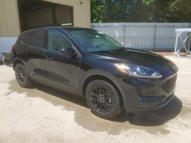 2020 Ford Escape SE Sport