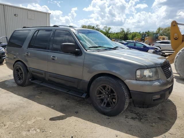 2004 Ford Expedition XLT