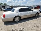 2003 Lincoln Town Car Signature