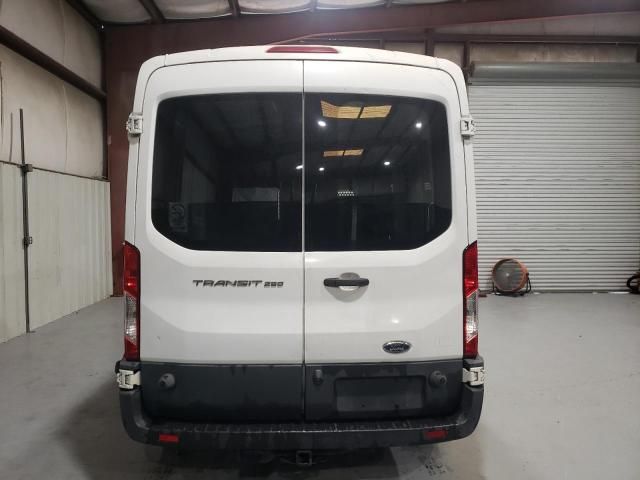 2016 Ford Transit T-250