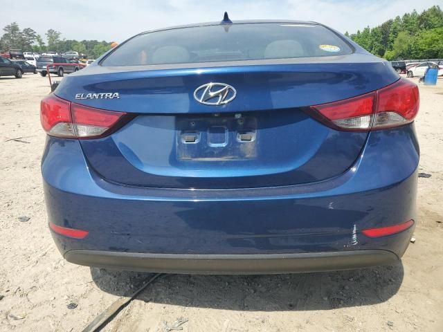 2015 Hyundai Elantra SE