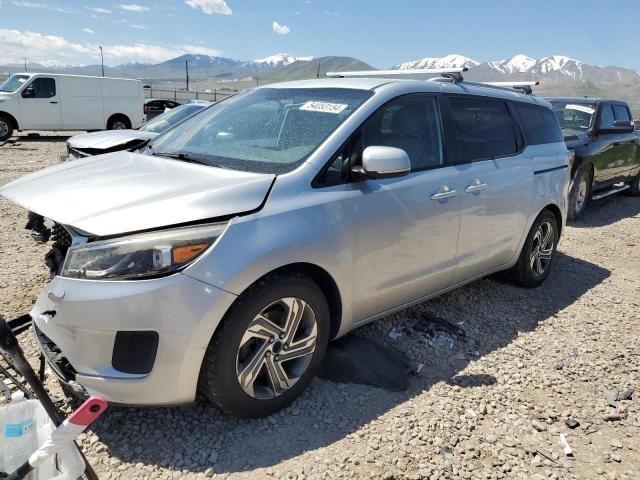 2015 KIA Sedona LX